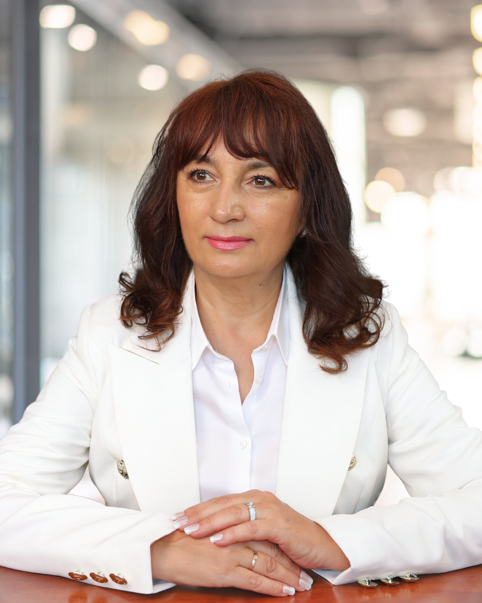 Portret Lucyny Heller, doradcy ubezpieczeniowego
